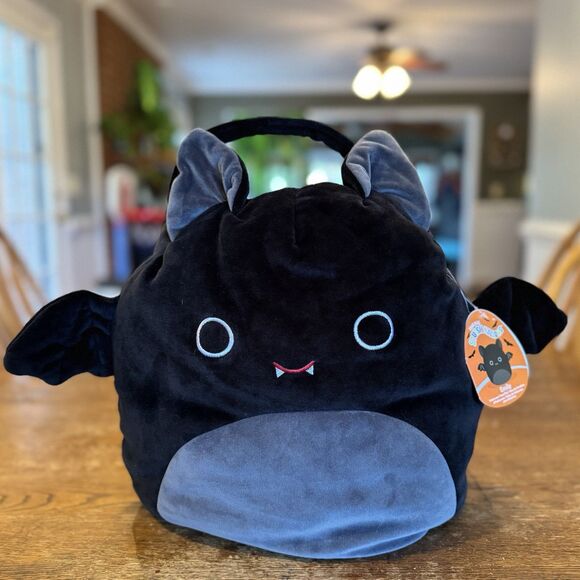 Squishmallows  16" Large Emily the Bat 2024 Halloween Treat Pail (Brand New) - Picture 1 of 3